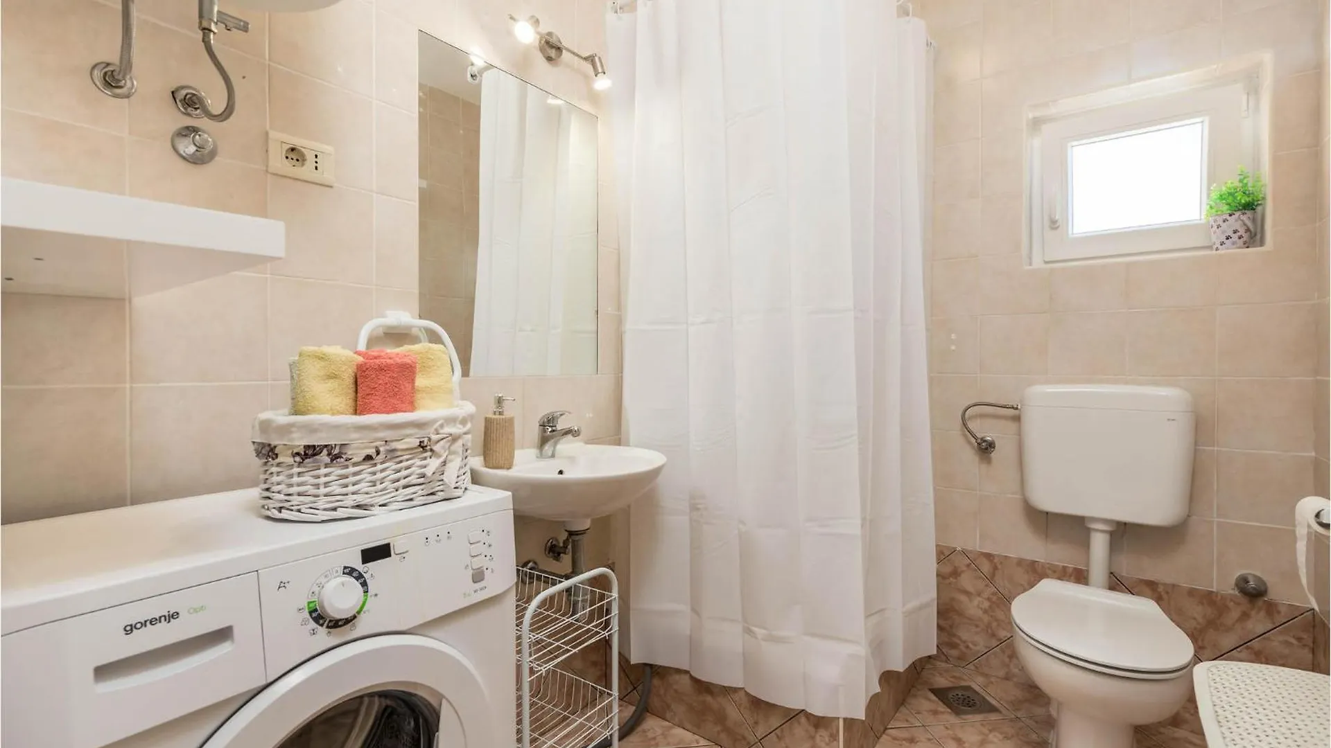 Lovely Apartment In Icici With Kitchen 0*,  Chorvatsko