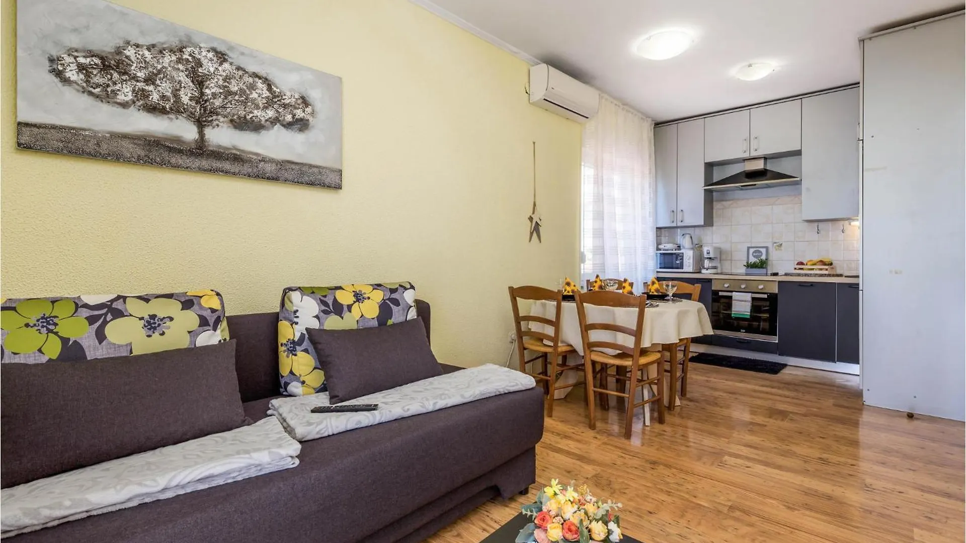 Lovely Apartment In Icici With Kitchen Chorvatsko